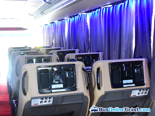 Causeway Link Express coach exterior