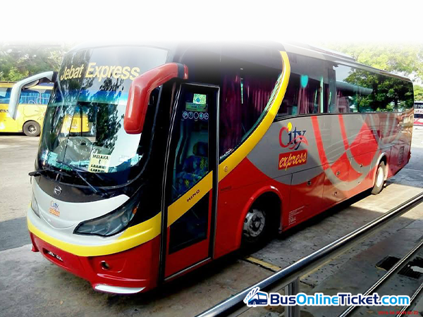 Jebat Express coach
