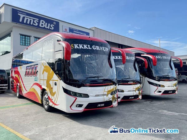 KKKL Travel & Tours Bus