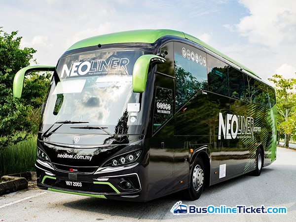 Neoliner Express coach