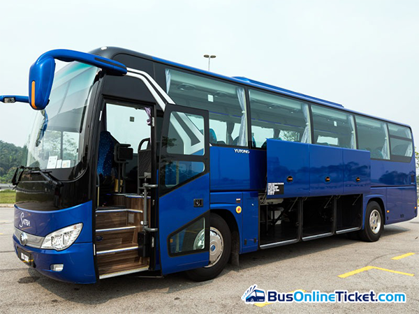 Satria Express coach