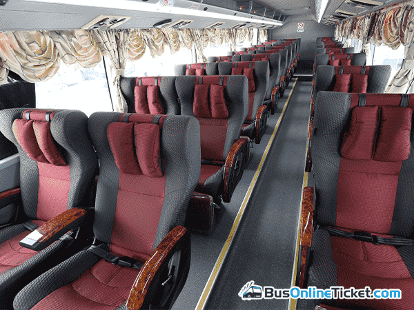 Sri Maju Group coach exterior