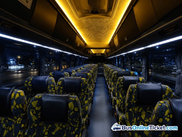 Tempat Duduk Bas TST Express
